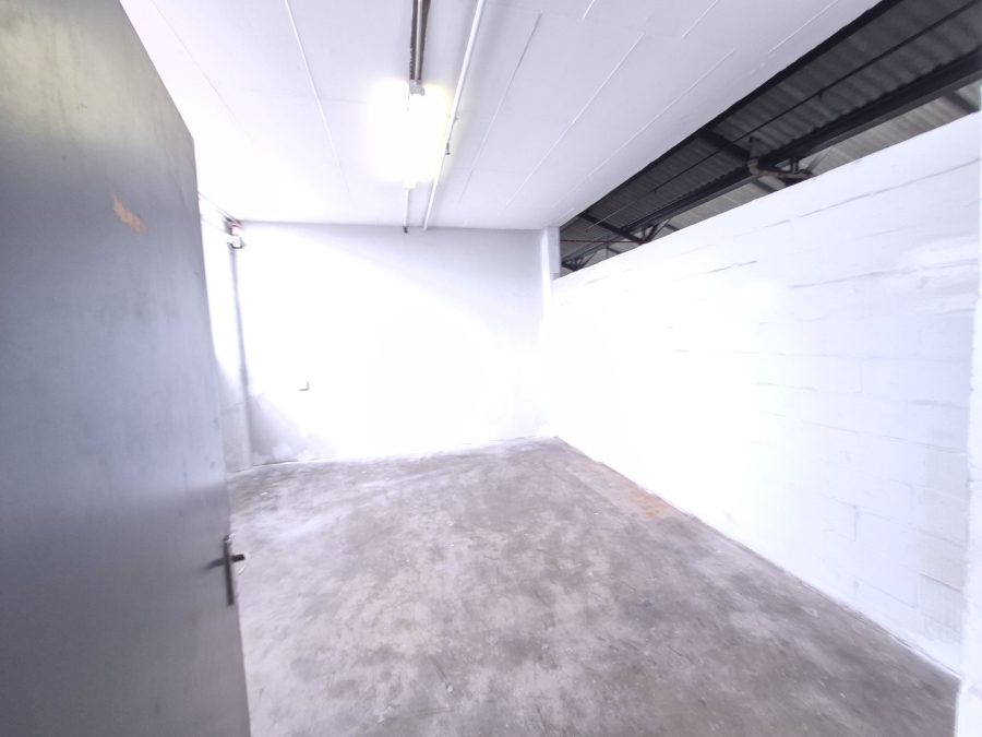 To Let Commercial Property for Rent in Paarden Eiland Western Cape